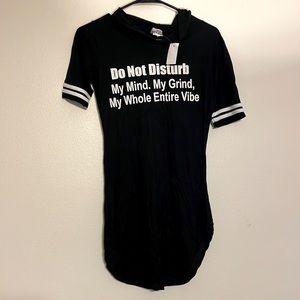 Popular Sport shot sleeve shirt 👚 size L